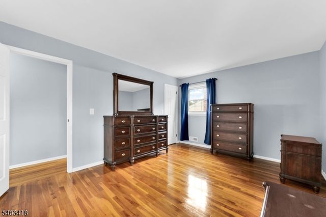 333 Foxwood Rd, Union Twp., NJ 07083
