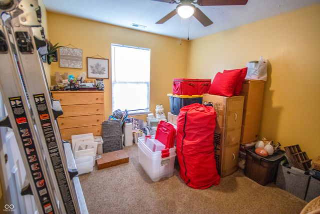 1098 Meadowview Court, Franklin, IN 46131