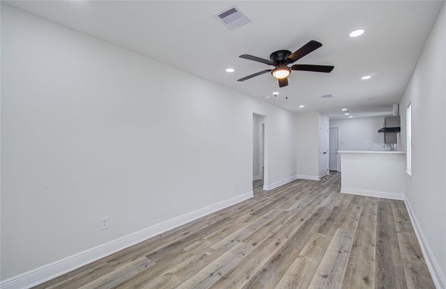 2310 Solo Street, Houston, TX 77020