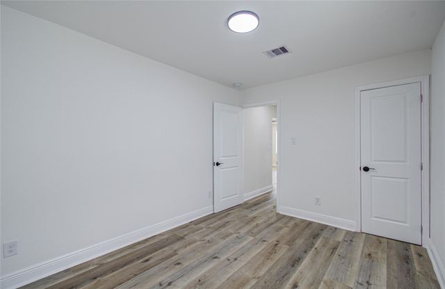 2310 Solo Street, Houston, TX 77020