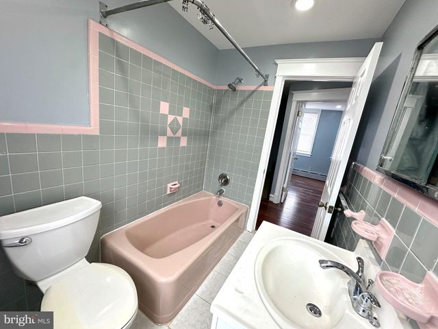 613 COPLEY RD, Upper Darby, PA 19082