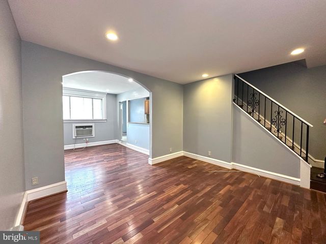 613 COPLEY RD, Upper Darby, PA 19082