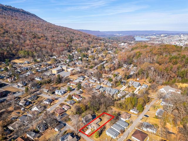 1313 W 46th Street, Chattanooga, TN 37409