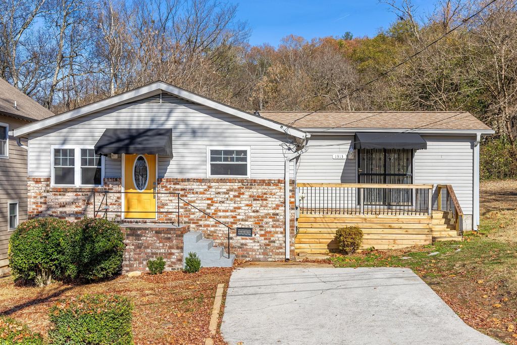 1313 W 46th Street, Chattanooga, TN 37409