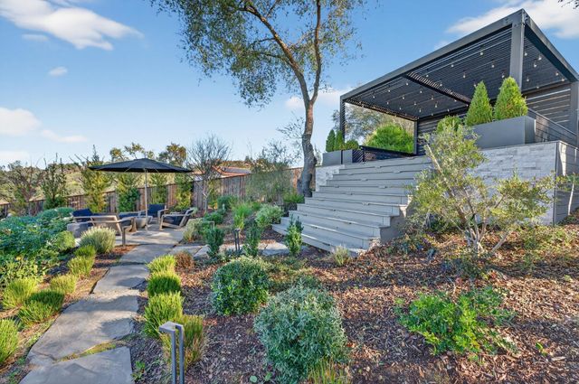 3215 Bordeaux Dr, El Dorado Hills, CA 95762