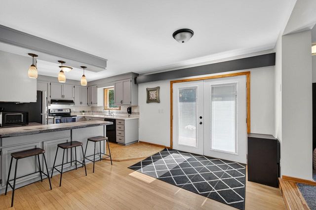 549 Yahara Street, Deforest, WI 53532