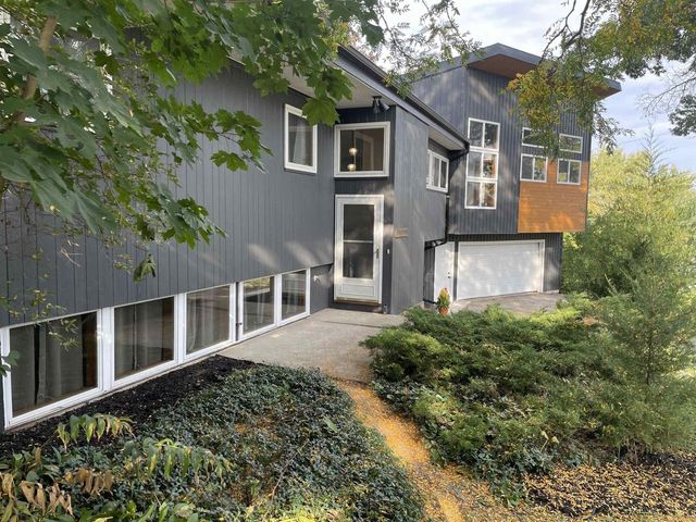 549 Yahara Street, Deforest, WI 53532