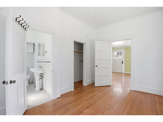 3504 Se Sherman, Portland, OR 97214