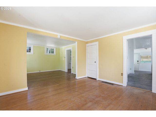 3504 Se Sherman, Portland, OR 97214