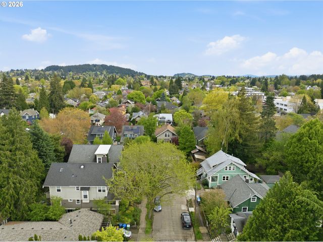 3504 Se Sherman, Portland, OR 97214