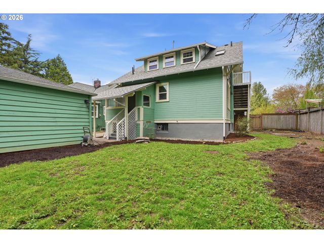 3504 Se Sherman, Portland, OR 97214