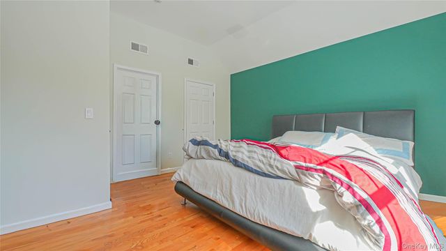 2078 Route 6, Middletown, NY 10940