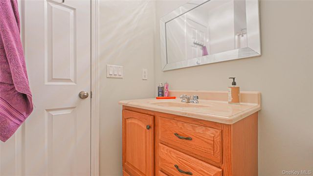 2078 Route 6, Middletown, NY 10940