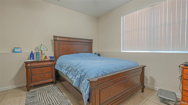 2078 Route 6, Middletown, NY 10940