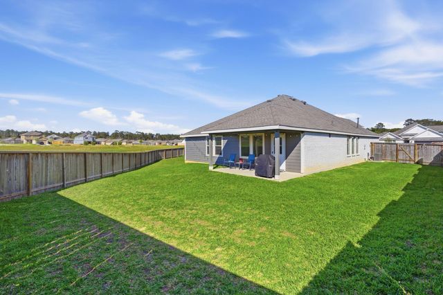 651 Spring Ashberry Court, Magnolia, TX 77354