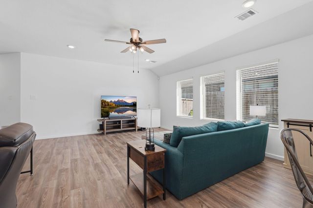 651 Spring Ashberry Court, Magnolia, TX 77354