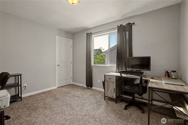 18826 112th Avenue Ct E, Puyallup, WA 98374