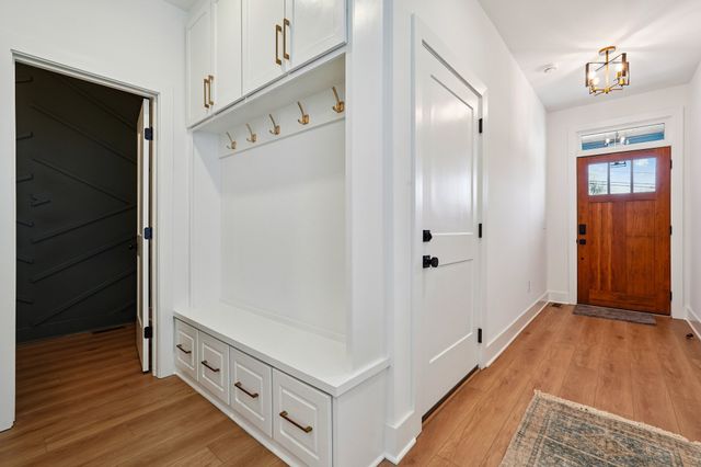 1301B Katie Ave, Nashville, TN 37207