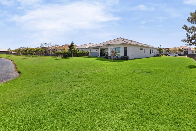 5353 Siesta Key Lane, Westlake, FL 33470