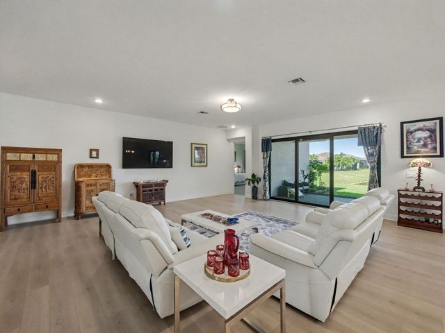 5353 Siesta Key Lane, Westlake, FL 33470