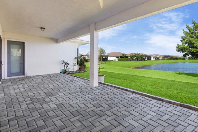 5353 Siesta Key Lane, Westlake, FL 33470