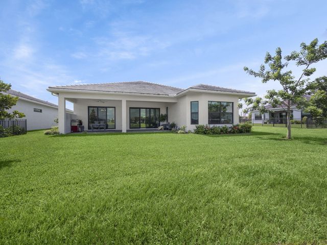 5353 Siesta Key Lane, Westlake, FL 33470