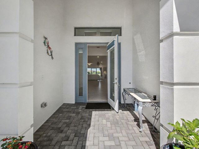 5353 Siesta Key Lane, Westlake, FL 33470