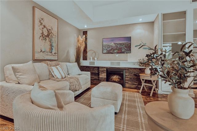 3111 Bel Air Drive 202, Las Vegas, NV 89109