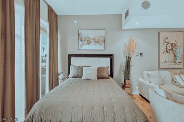 3111 Bel Air Drive 202, Las Vegas, NV 89109