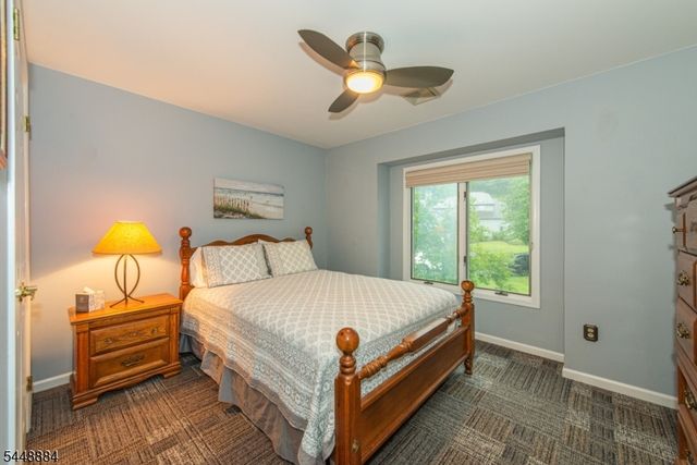 15 Fair Ridge Ct, Wayne Twp., NJ 07470