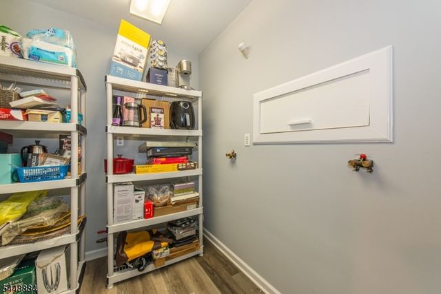 15 Fair Ridge Ct, Wayne Twp., NJ 07470