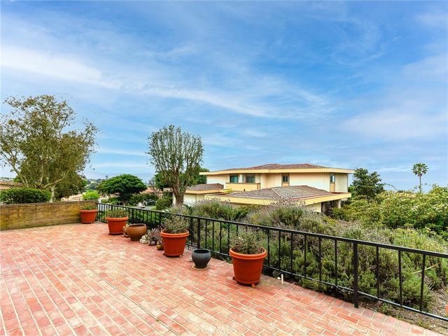 20 Peartree Ln 25, Rolling Hills Estates, CA 90274