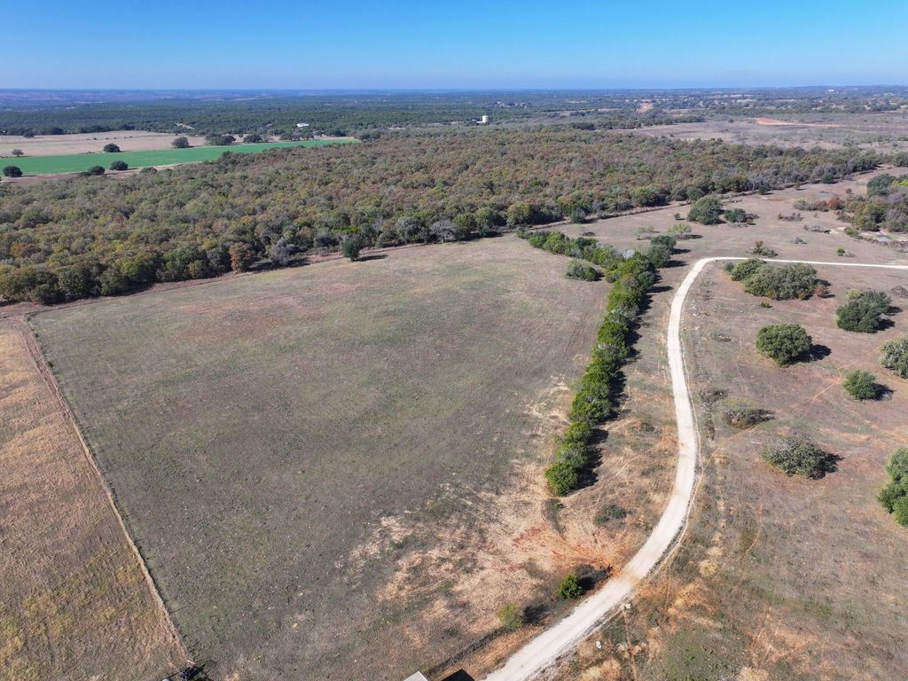 2705 County Road 326, Glen Rose, TX 76043