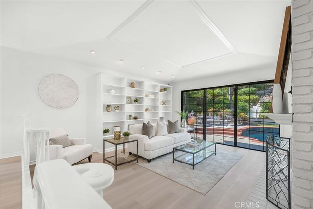 21 Santa Catalina Dr, Rancho Palos Verdes, CA 90275