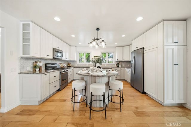 1301 Tiffany, Tustin, CA 92780