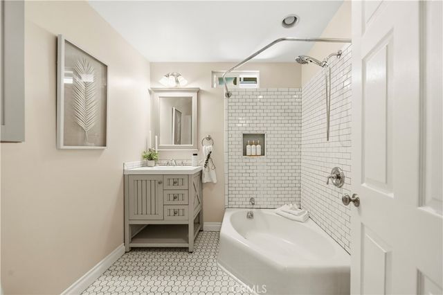 1301 Tiffany, Tustin, CA 92780