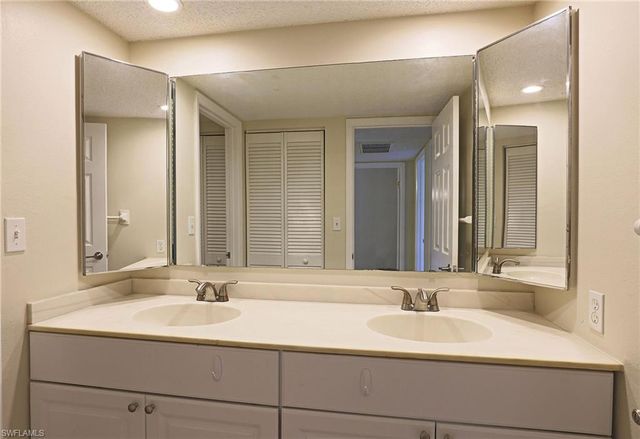 12353 Woodrose CT # 1, Fort Myers, FL 33907