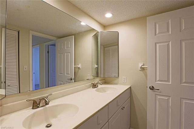 12353 Woodrose CT # 1, Fort Myers, FL 33907