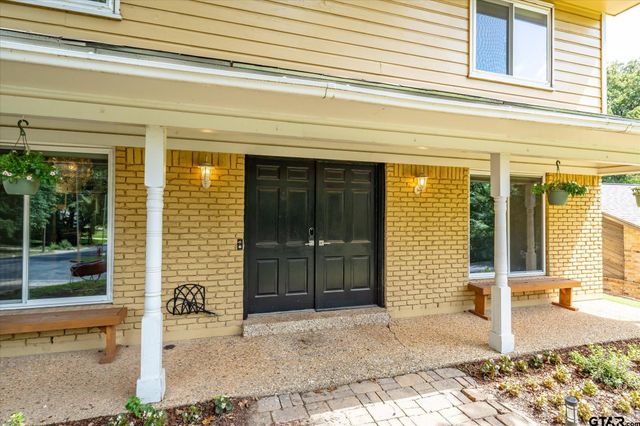 2820 Navaho Trl, Tyler, TX 75707