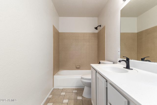 1405 N JAMAICA Way, Gilbert, AZ 85234