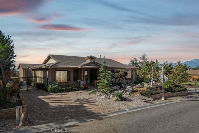 3004 Dapplegray, Norco, CA 92860