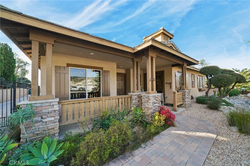 3004 Dapplegray, Norco, CA 92860