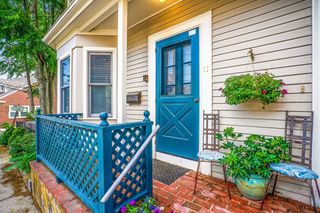 11 Elmwood Avenue 11, Winchester, MA 01890