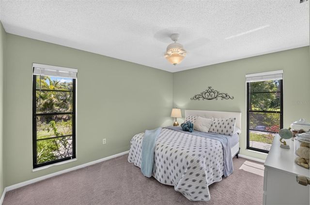 3935 COUNTRY VIEW LANE, Sarasota, FL 34233