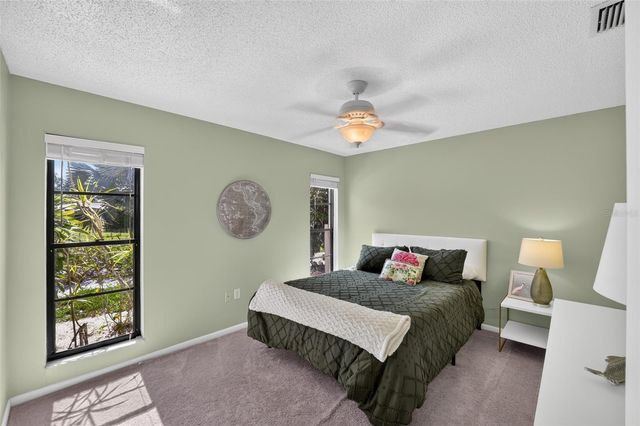 3935 COUNTRY VIEW LANE, Sarasota, FL 34233