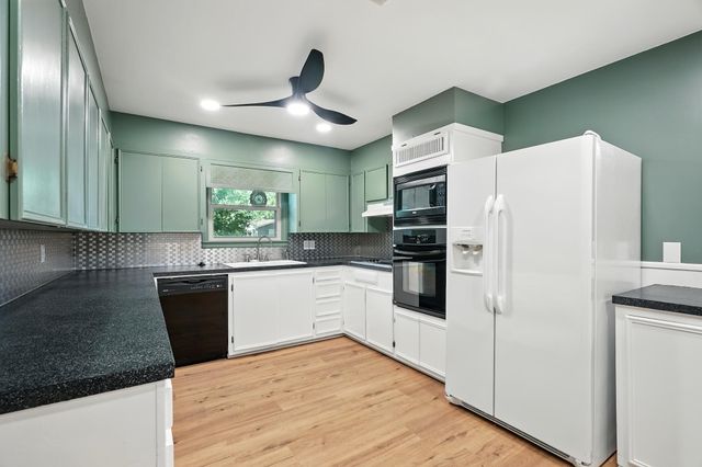 1618 Wychwood Drive, Abilene, TX 79605