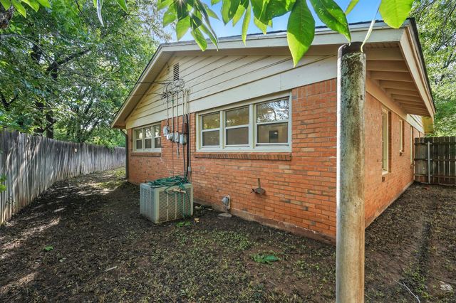 1618 Wychwood Drive, Abilene, TX 79605