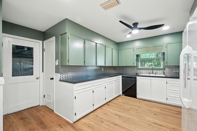 1618 Wychwood Drive, Abilene, TX 79605