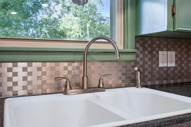 1618 Wychwood Drive, Abilene, TX 79605