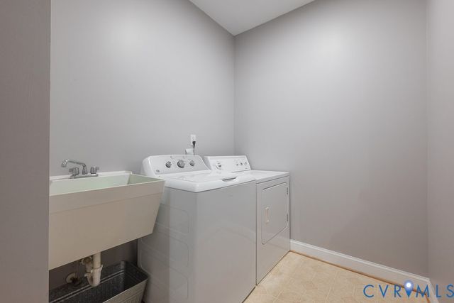 15438 W Patrick Henry Rd, Montpelier, VA 23192